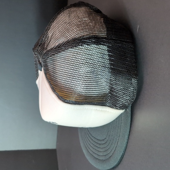 Hodgson Construction Wheatley Men's Black Mesh, Snapback Trucker Hat. - Picture 3 of 8